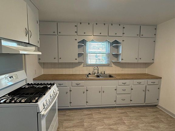 4th image of 706 Alice St