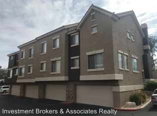 330 Fountain Crossing Ln, Henderson, NV 89074