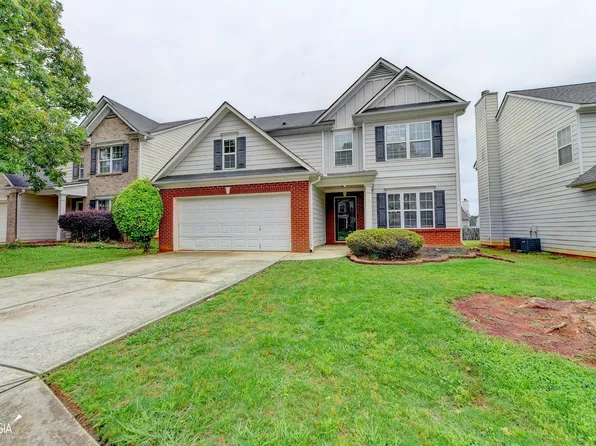 2124 Pineview Trl, Ellenwood, GA 30294