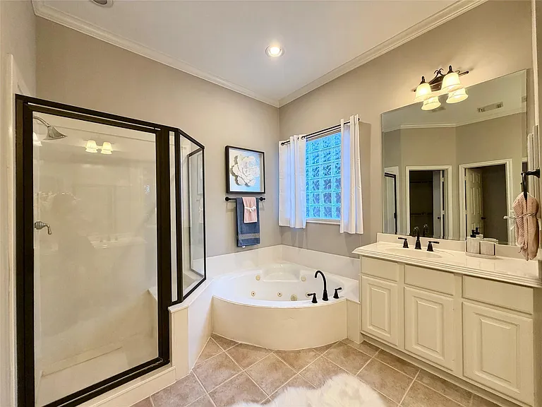24527 Bay Hill Blvd — Photo 23