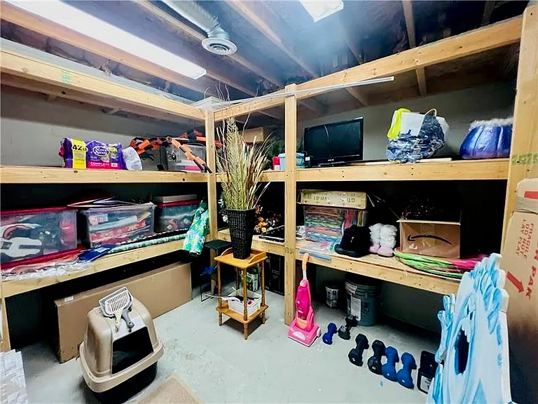 26 Monmouth Dr — Photo 24