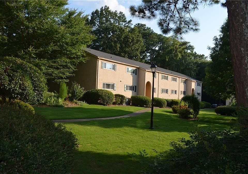 1st image of 3208 Henderson Mill Rd Unit 6