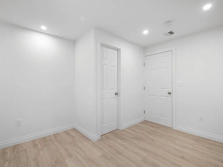 10607 Whitegate Ave — Photo 22