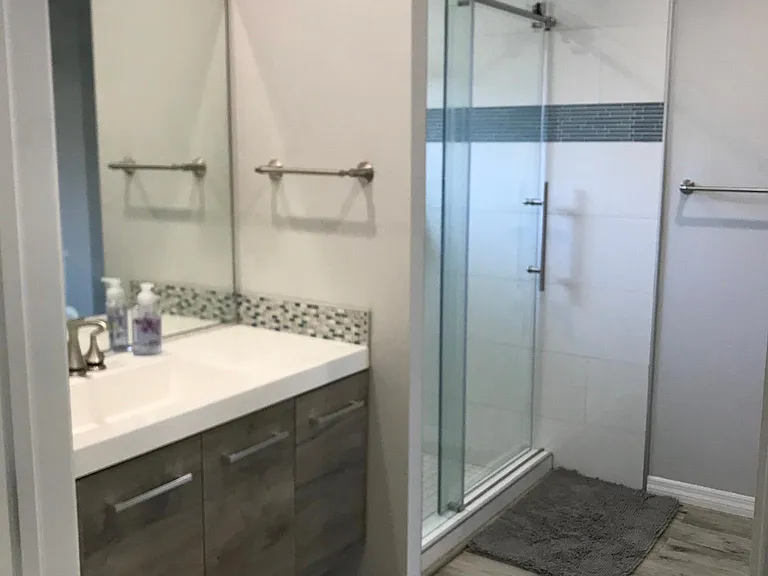 2127 Arden Dr — Photo 9