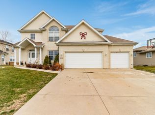 16341 W Celtic Cir, Manhattan, IL 60442