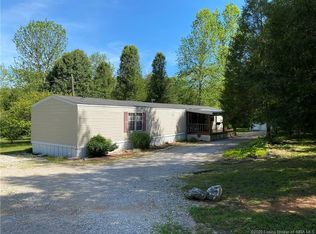 9279 Bird Trail Rd NW, Depauw, IN 47115