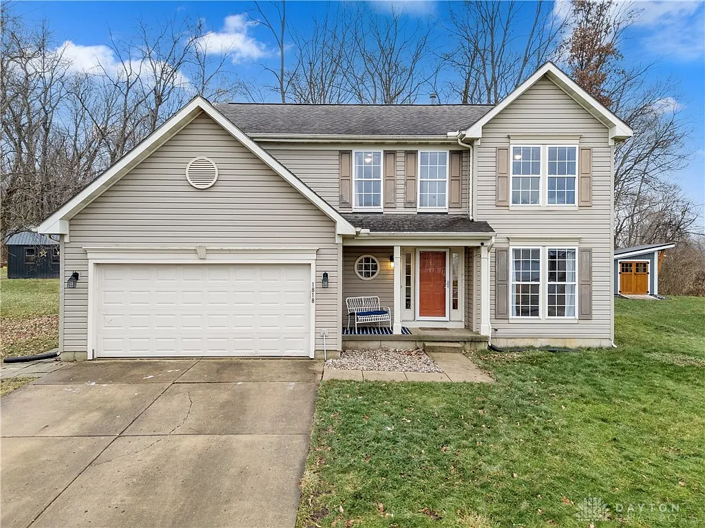 1818 Highlander Dr photo 1
