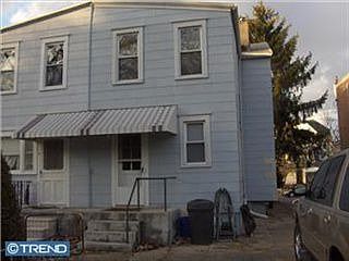 2nd image of 418 Lincoln Ave