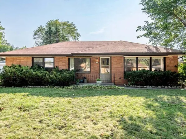 4124 North 89th STREET, Milwaukee, WI 53222