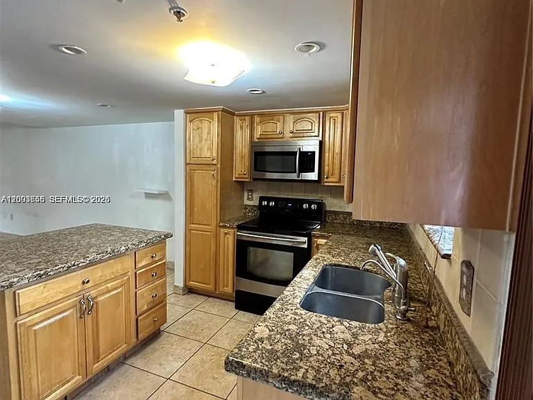 551 NW 82nd Ave #502 — Photo 5