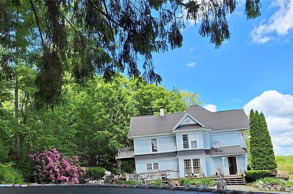 1st image of 441 Neal Rd