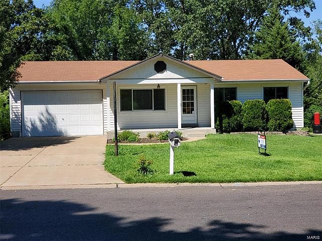 1st image of 10233 Florinda Dr