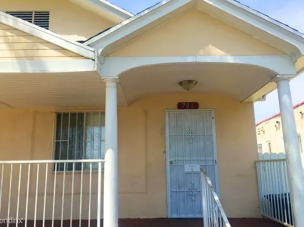 701 W 73rd St, Los Angeles, CA 90044