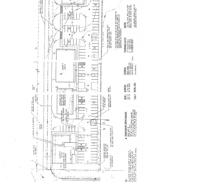 2nd image of 4494 SE Mile Hill Dr