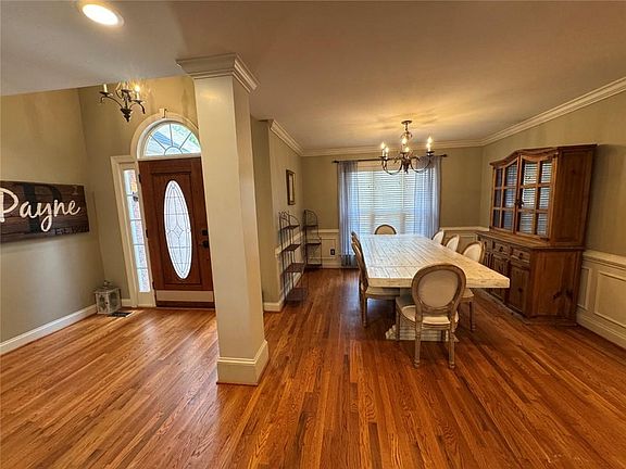 3rd image of 10198 Tall Pine Pl