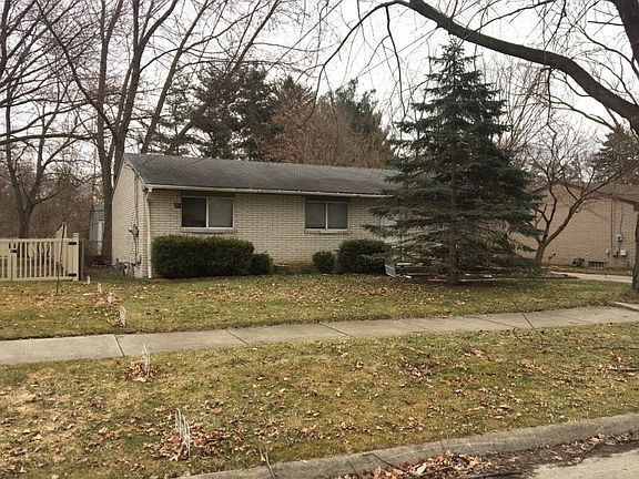 3rd image of 15060 Garfield Ave