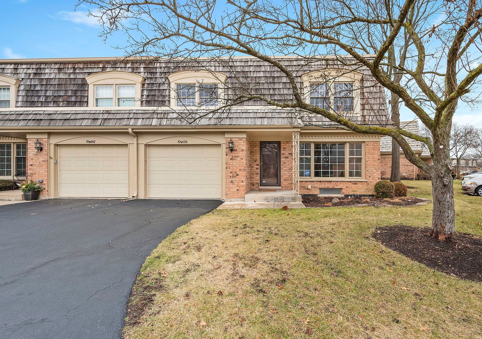 19W138 Avenue Royal, Oak Brook, IL 60523 Zillow
