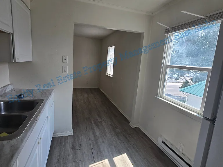 229 S Garfield Ave #3 — Photo 24