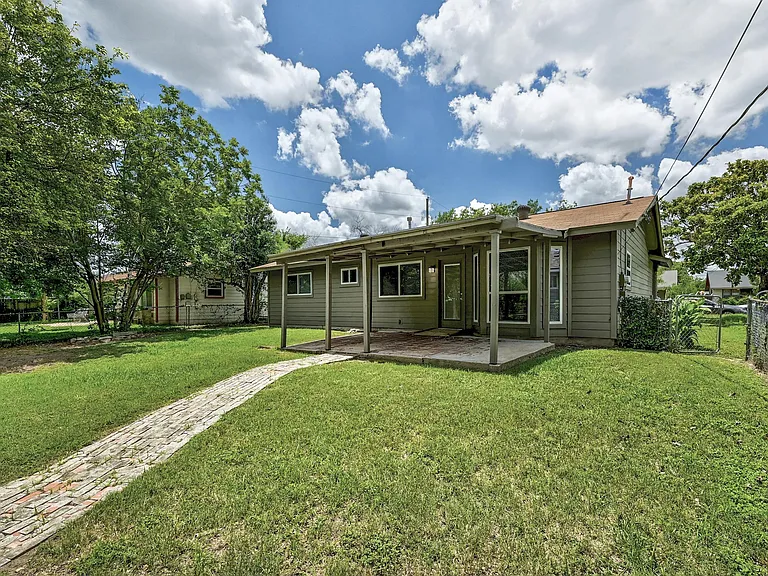 8527 Maine Dr — Photo 20