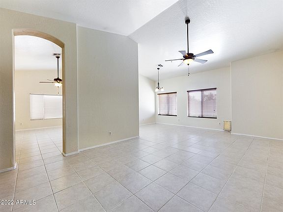 4th image of 2241 E Santa Cruz Dr
