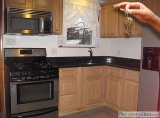 60 Warner Ave, Worcester, MA 01604