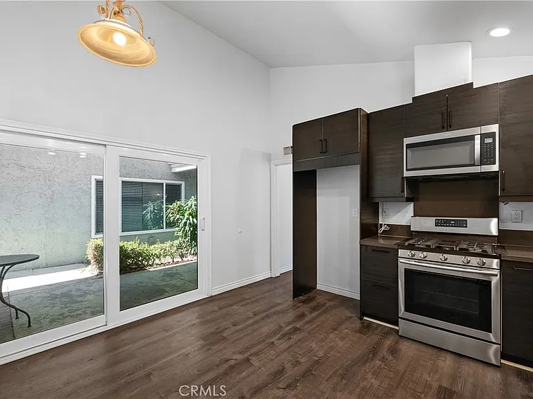 8349 Lurline Ave — Photo 32