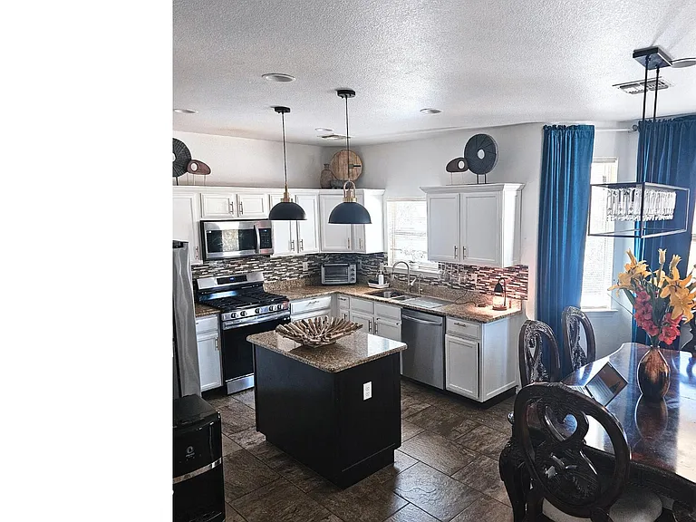 14446 Jasmin Maribel Dr — Photo 9