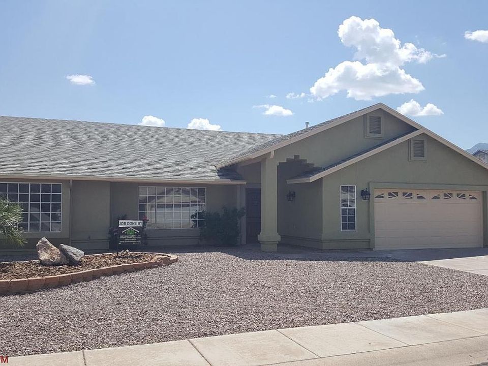 1st image of 2770 Thunderbird Dr