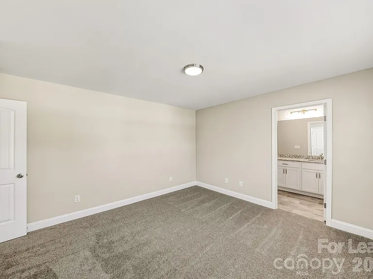11507 Valley Oaks Ln — Photo 16