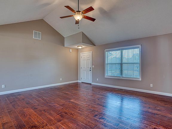 5th image of 8845 Hartwell Dr