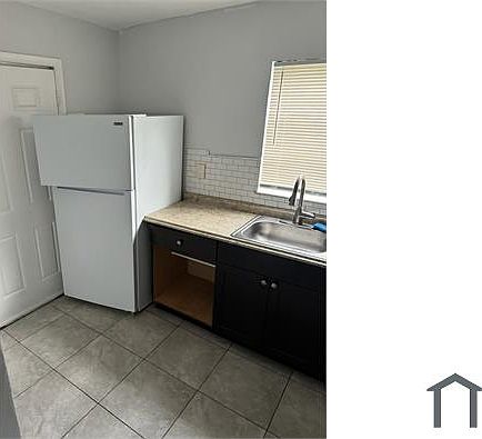 5th image of 2151 NE 168th St
