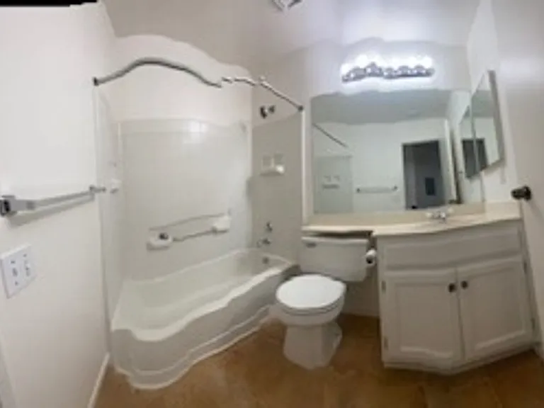 258 Napoli Ct — Photo 42