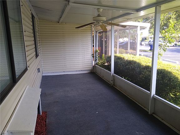 3rd image of 584 7th Pl #584