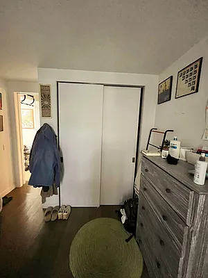 Rented by Point NYC | media 32