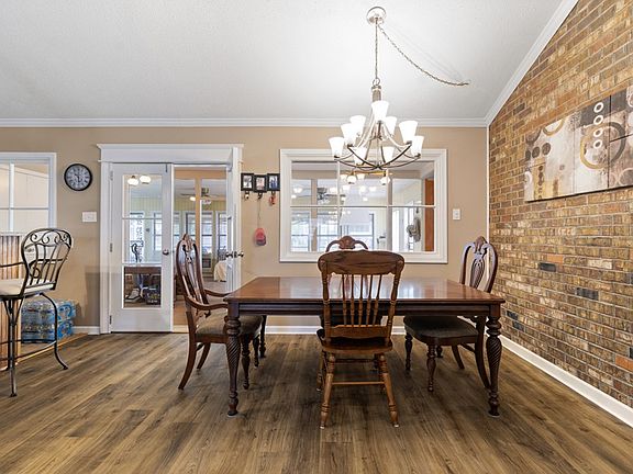 3rd image of 210 Bass Rd