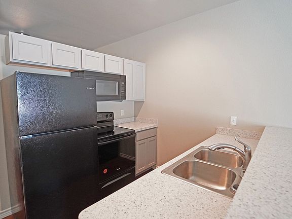 4th image of 217 Price Ln Unit 26