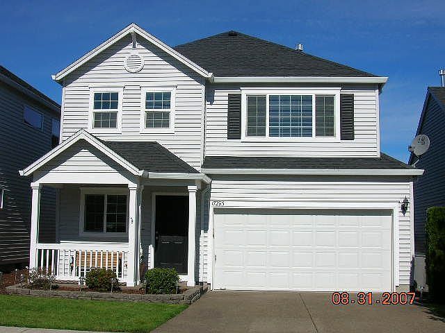 Beautiful Home on Oversized Lot