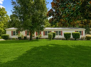 1356 Sam Johnson Rd, Columbia, TN 38401