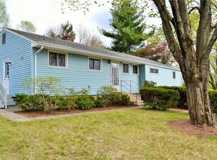 29 W Point Ter, Tariffville, CT 06081
