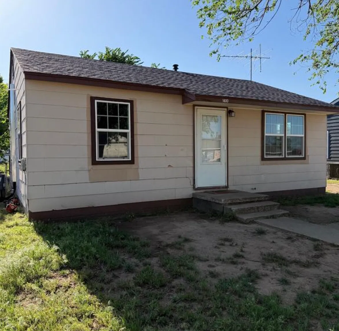 2 bed, 800 sqft, $800 — Photo 2