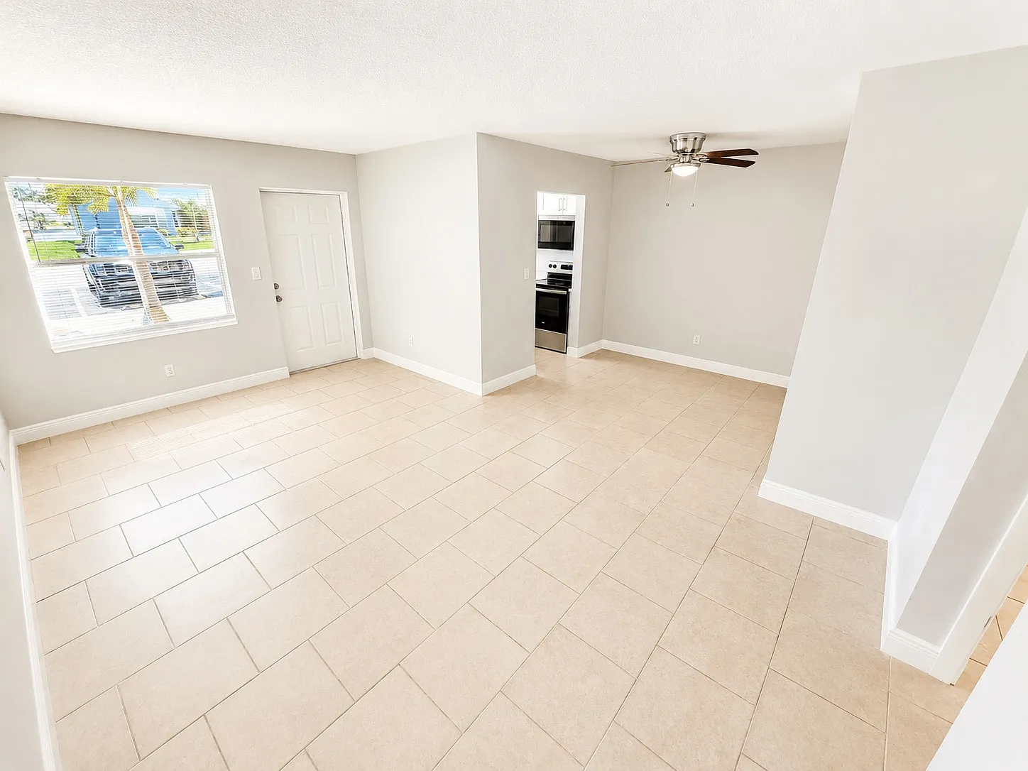 1 bed, 680 sqft, $1,595 — Photo 2