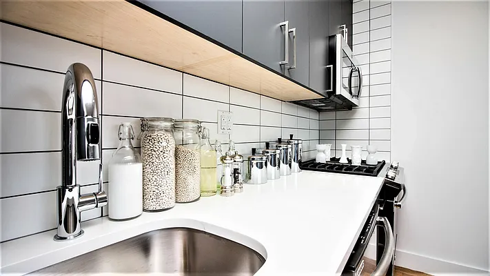 Rented by Nooklyn NYC LLC | media 7