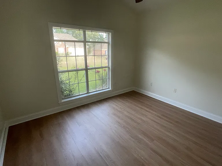 414 Old Town Cir — Photo 12