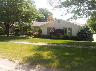 108 Random Dr, Hamilton, OH 45013