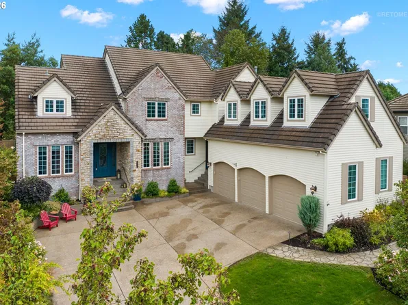 23526 SW McLoughlin Ct, Sherwood, OR 97140