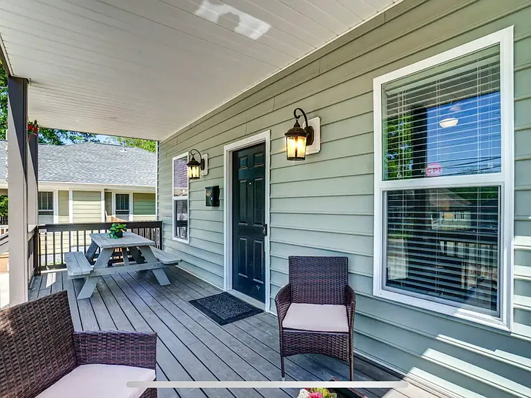1636 Parson St — Photo 27
