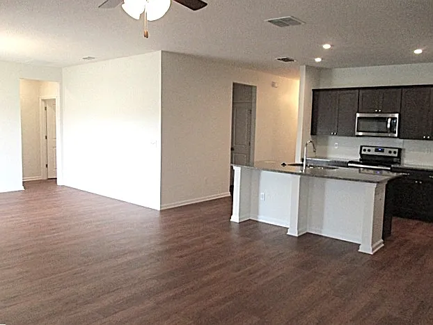 8179 Coral Vine Ct — Photo 2