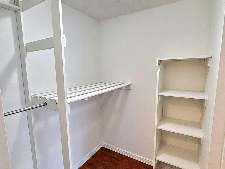 1045 Haro St — Photo 101