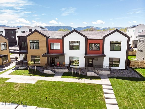 3rd image of 2812 Tierra Ln