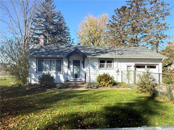 103 Fairway Dr, New Hartford, NY 13413